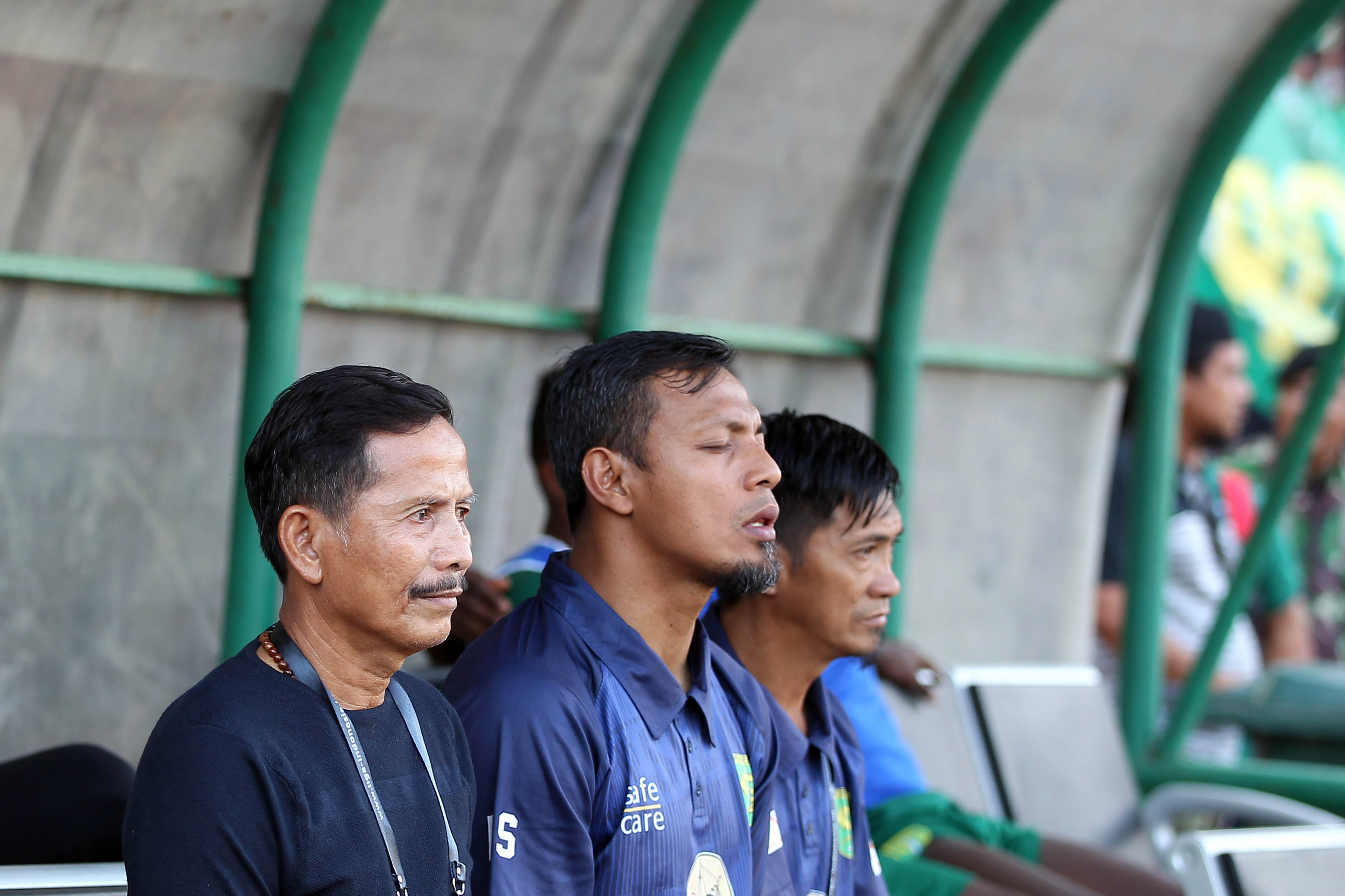 Disodori Kontrak Baru, Djanur Segera Pastikan Masa Depannya di persebaya